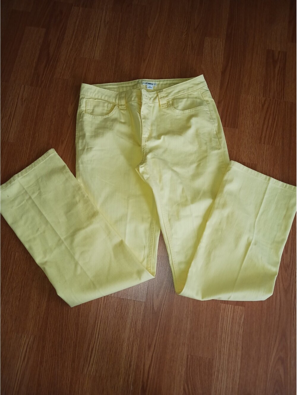 CATO'S Women  Long  Yellow Jeans  Pants Size  10